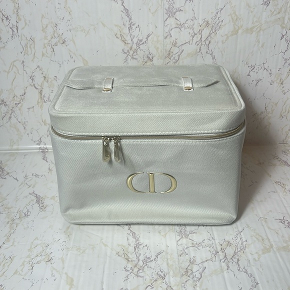 NEW - DIOR WHITE AND GOLD MAKE UP VANITY KIT - Picture 2 of 11